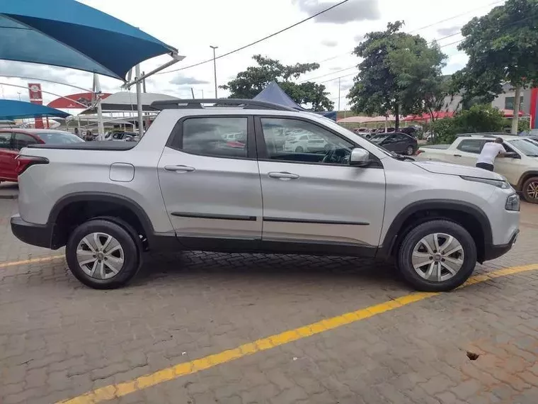 Fiat Toro Prata 14