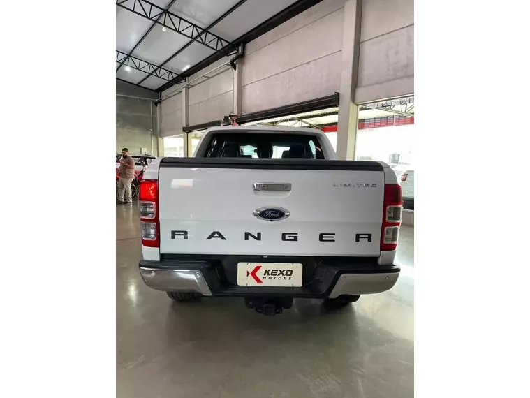 Ford Ranger Branco 2