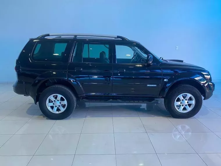 Mitsubishi Pajero Sport Preto 7