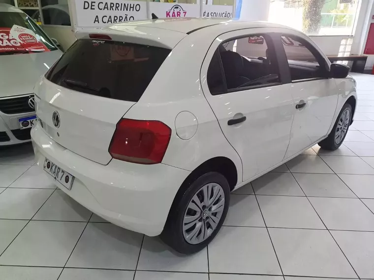 Volkswagen Gol Branco 9