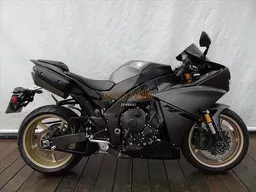 Yamaha YZF R1