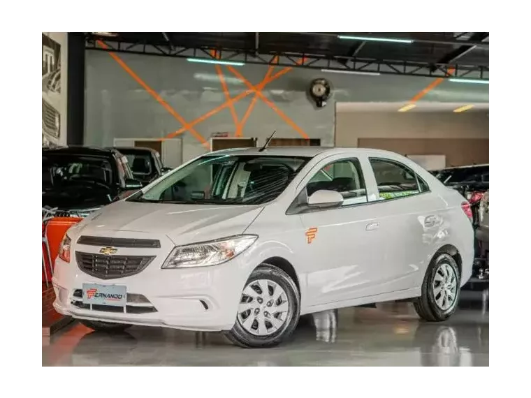 Chevrolet Prisma Branco 7