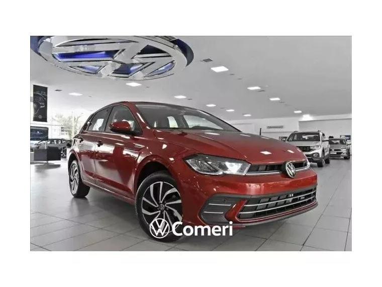 Volkswagen Polo Hatch Vermelho 2