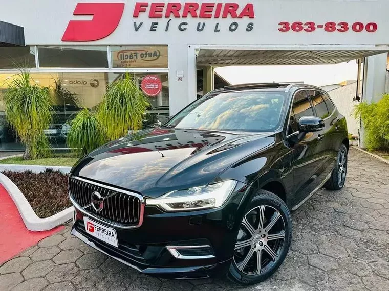 Volvo XC60 Preto 1