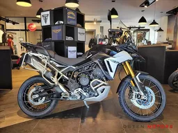 Triumph Tiger 900