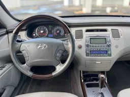 Hyundai Azera