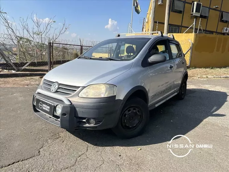 Volkswagen Crossfox Prata 1