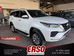 Toyota Hilux SW4