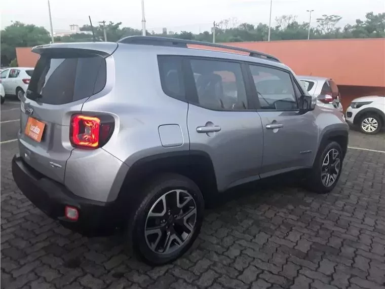 Jeep Renegade Prata 5