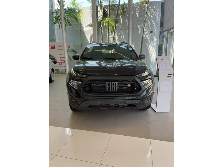 Fiat Toro Preto 5