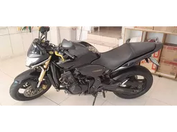 CB 600