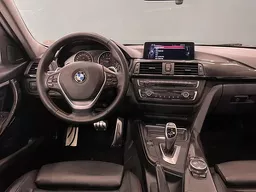 BMW 328i
