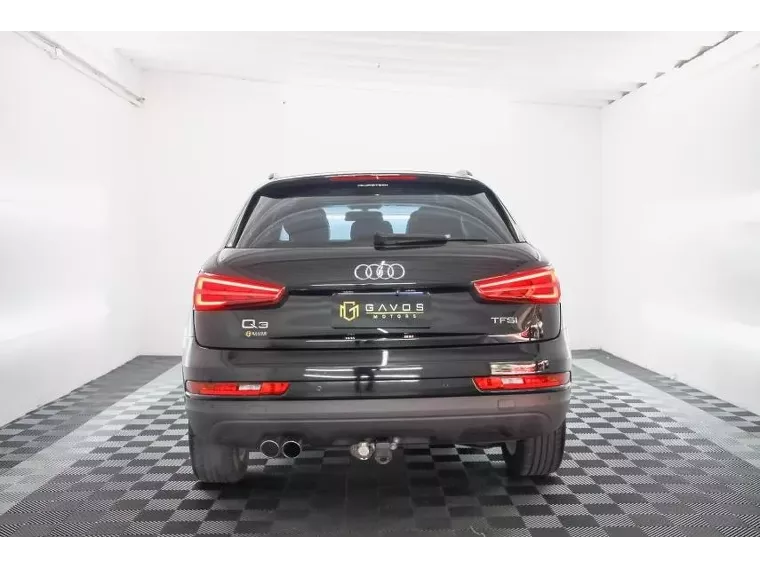 Audi Q3 Preto 4