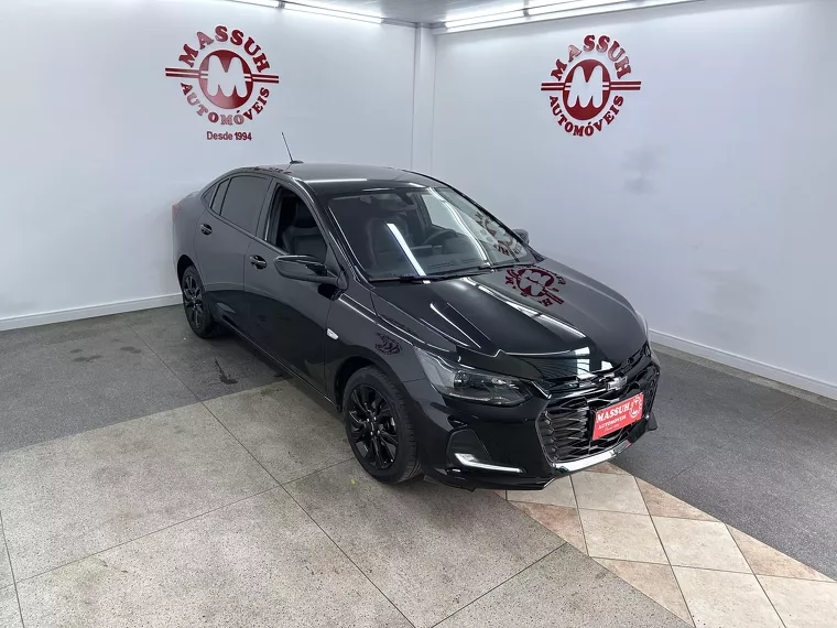 Chevrolet Onix Preto 17