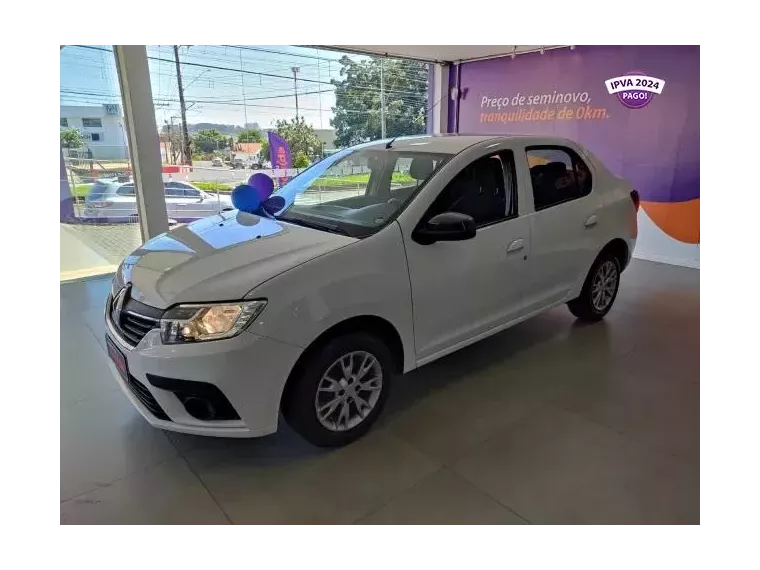 Renault Logan Branco 4