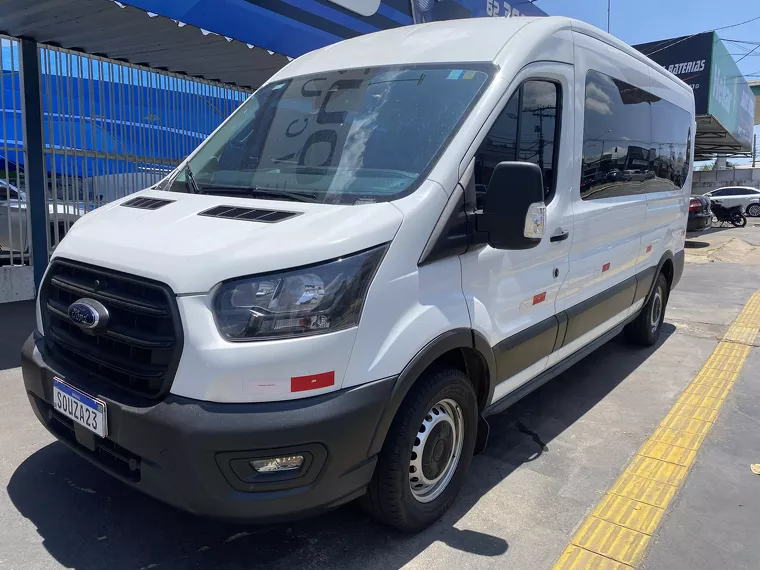 Ford Transit Branco 9