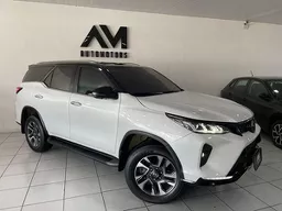 Toyota Hilux SW4