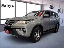 Toyota Hilux SW4