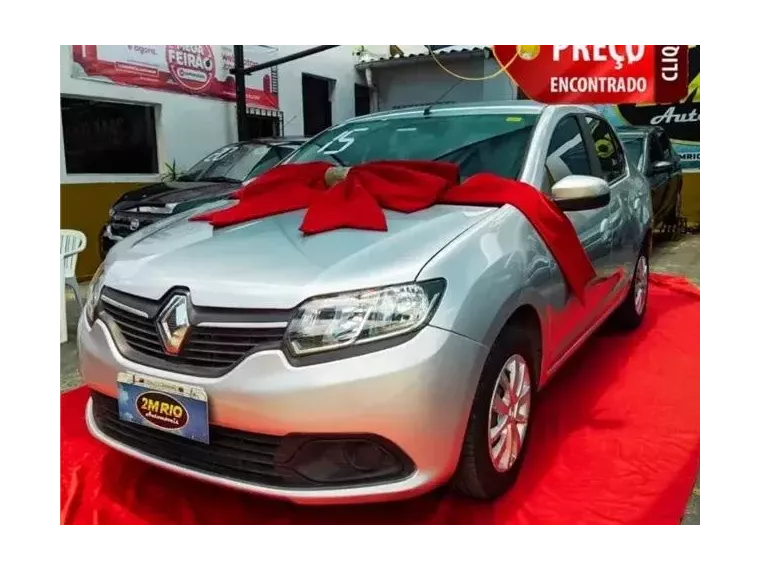 Renault Logan Prata 4