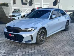 BMW 330e
