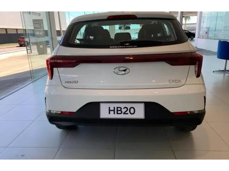 Hyundai HB20 Branco 4