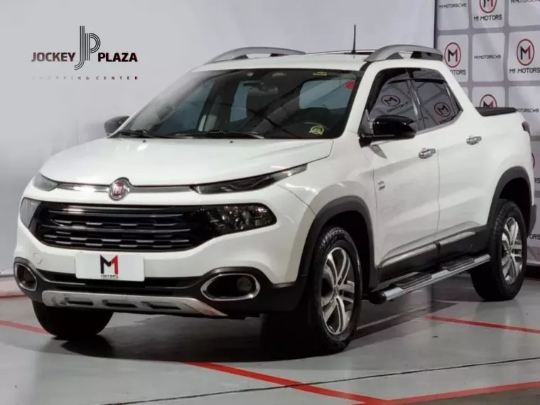 Fiat Toro Branco 12