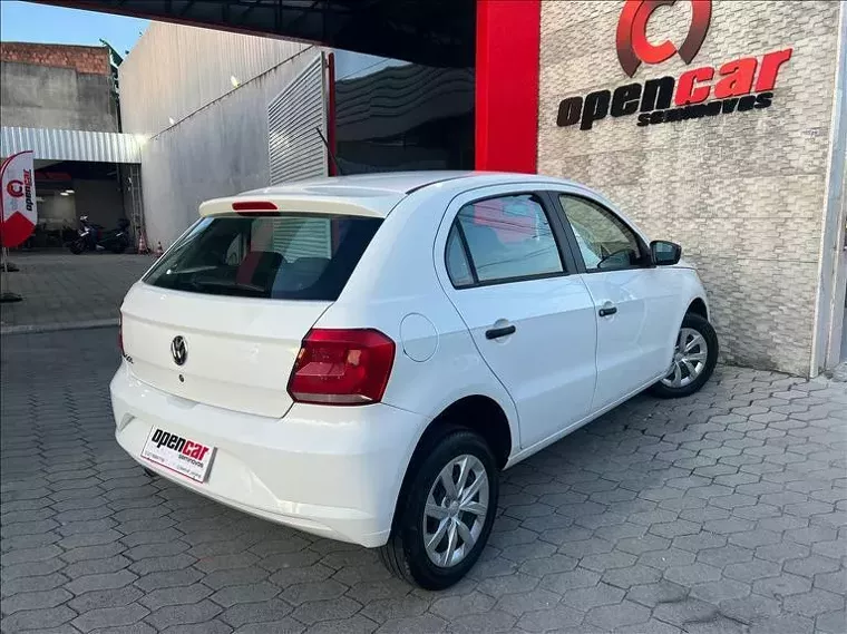 Volkswagen Gol Branco 4