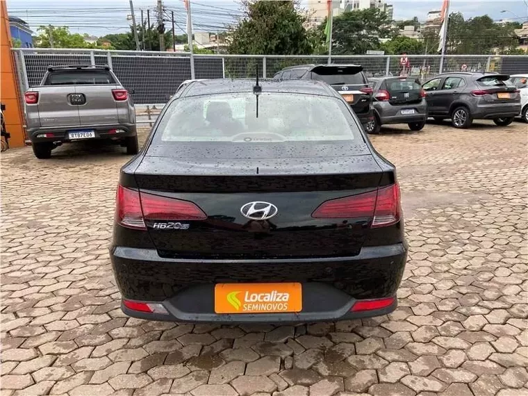 Hyundai HB20 Preto 11