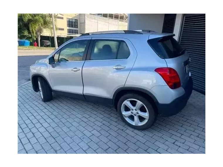 Chevrolet Tracker Prata 4