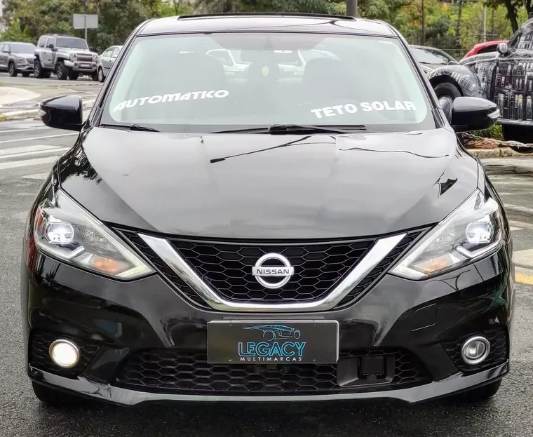 Nissan Sentra Preto 18