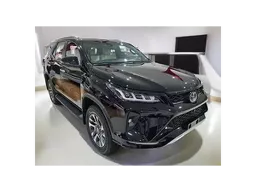 Toyota Hilux SW4