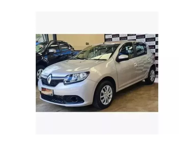 Renault Sandero Prata 4