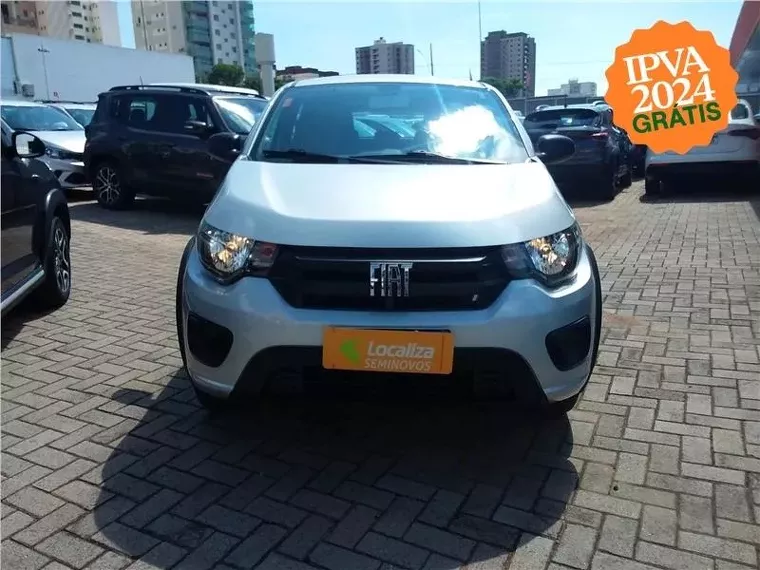 Fiat Mobi Prata 1