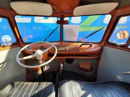 Volkswagen Kombi