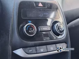 Hyundai HB20X