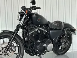 Harley-Davidson Sportster 883