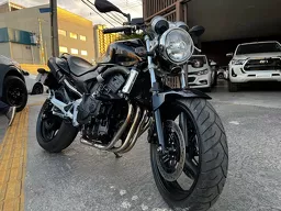 CB 600