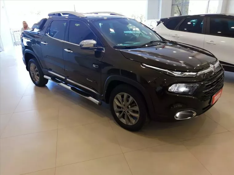 Fiat Toro Marrom 3