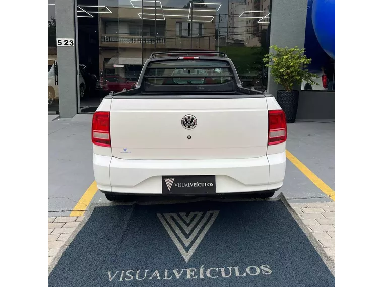 Volkswagen Saveiro Branco 7