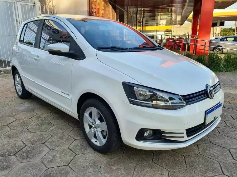 Volkswagen Fox Branco 3