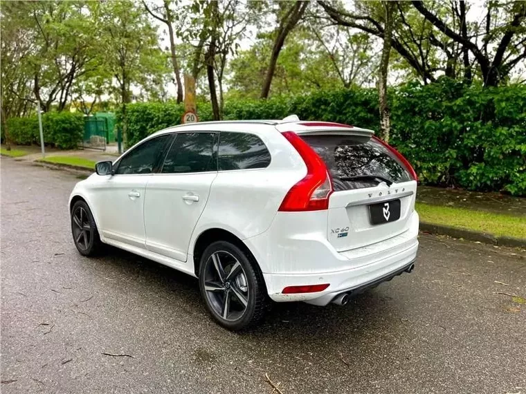 Volvo XC60 Branco 8