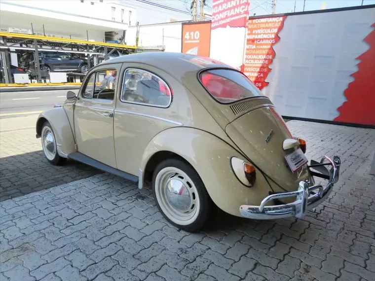 Volkswagen Fusca Bege 6