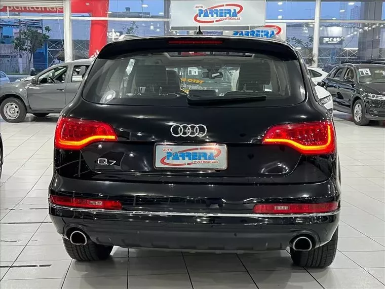 Audi Q7 Preto 11