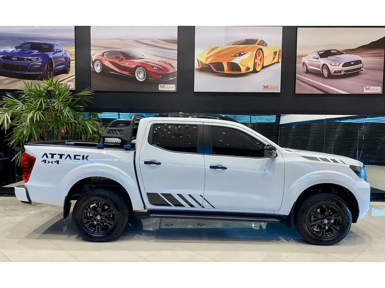 Nissan Frontier Branco 6