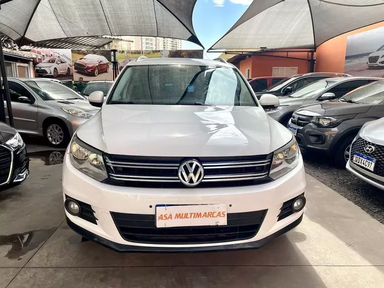 Volkswagen Tiguan Branco 4