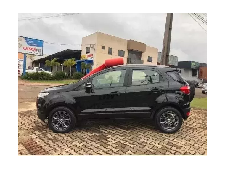 Ford Ecosport Preto 7