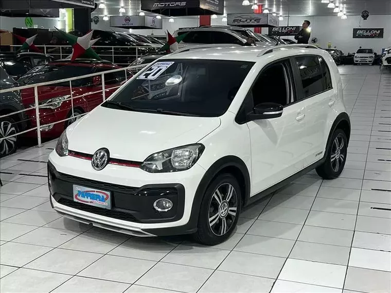 Volkswagen UP Branco 3