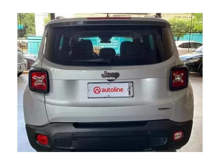 Jeep Renegade Prata 7