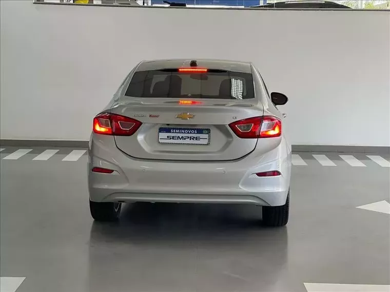 Chevrolet Cruze Prata 12