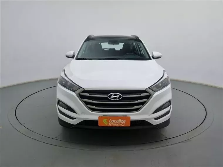 Hyundai Tucson Branco 12